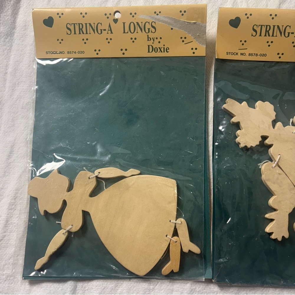 Vintage String-A-Long™ unfinished wood craft kits by Doxie Keller - Picture 4 of 8